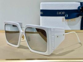 Picture of Dior Sunglasses _SKUfw55790971fw
